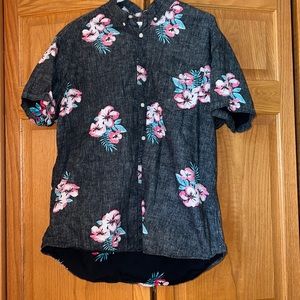 Urban pipeline men’s button down with flowers. Grey. XXL